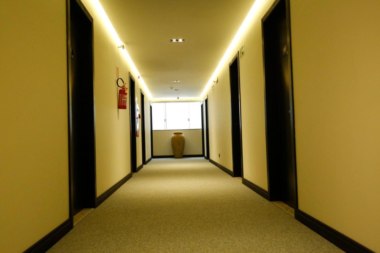 Neo Park Hotel Maringa Exterior photo