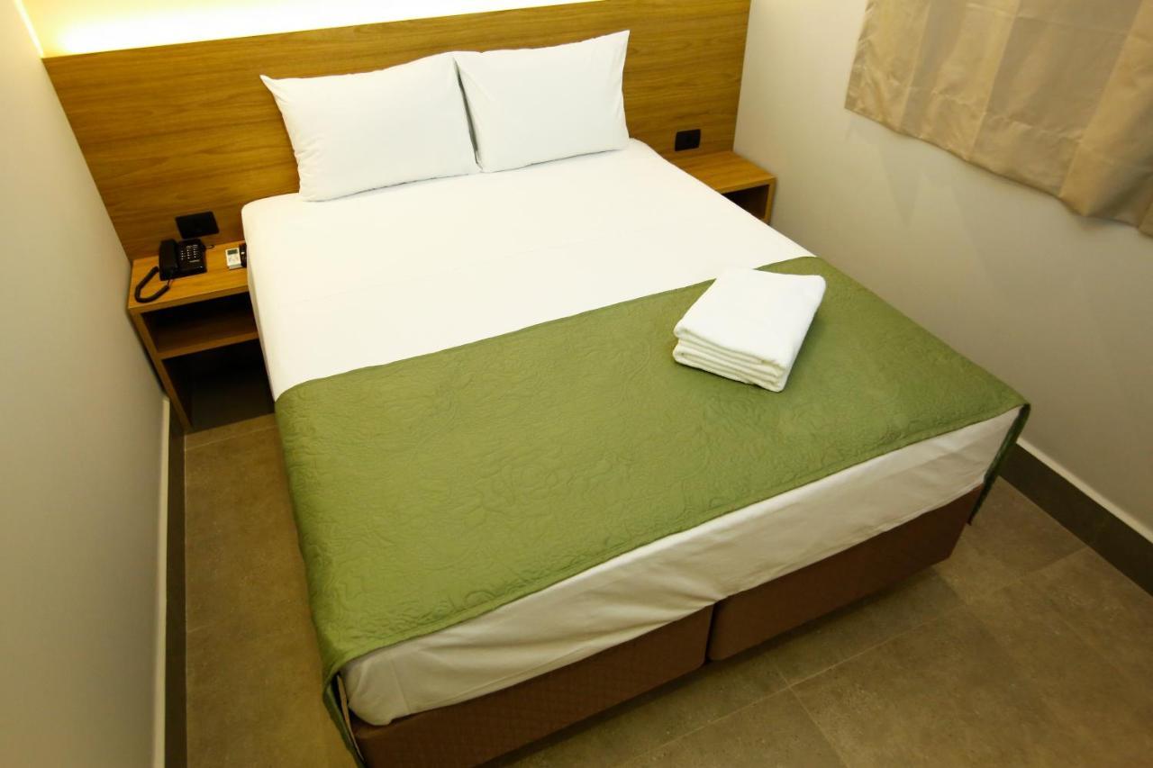 Neo Park Hotel Maringa Exterior photo