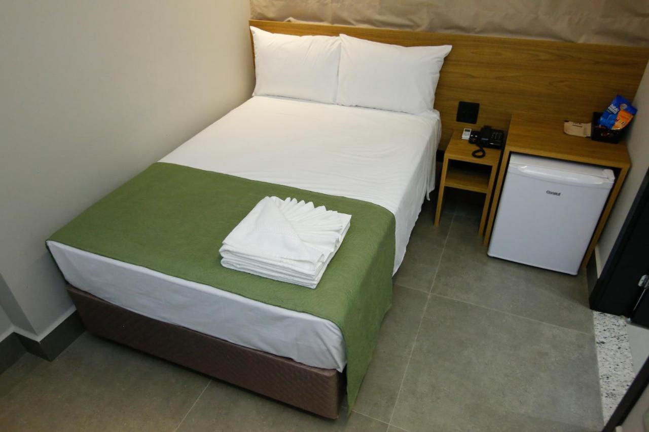 Neo Park Hotel Maringa Exterior photo